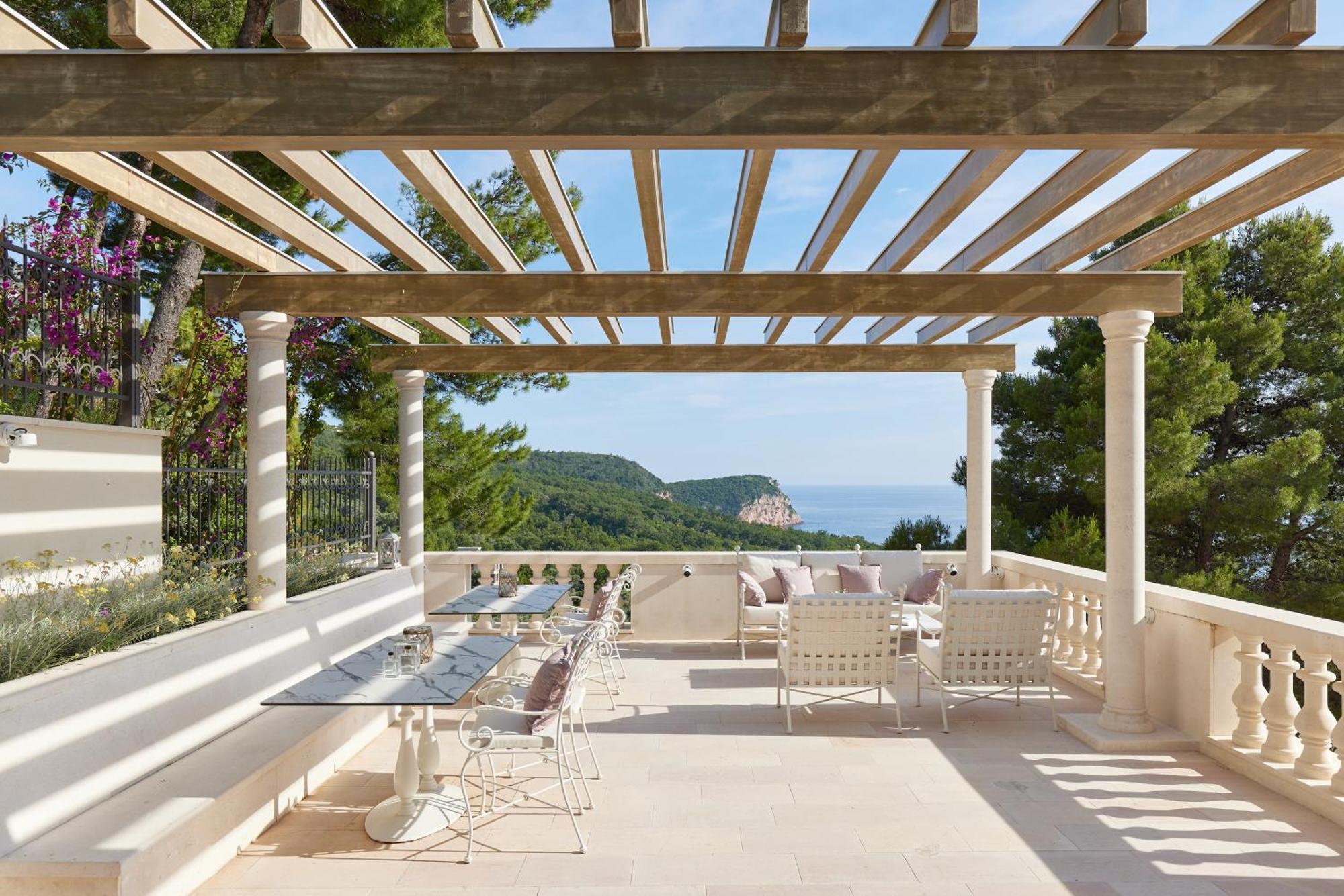 Bellevue Holiday home Budva